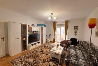 Apartament decomandat 70 mp utili 2 bai pivnita si curte 58 mp Central - 1