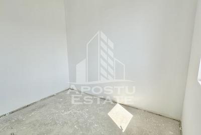 Duplex alipit cu 4 camere situat in vatra satului din Giroc - 11