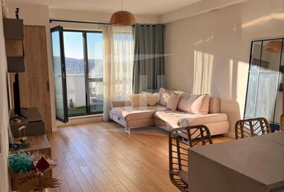 Apartament cu 2 camere semidecomandat, mobilat în Zorilor