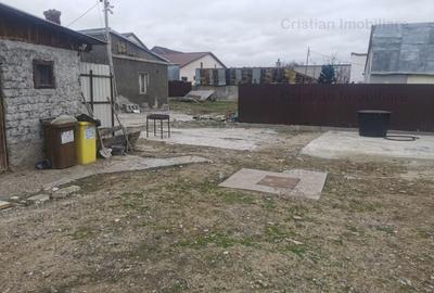 Casă cu 3 camere în Chercea