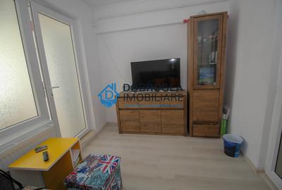 Spitalului, 2 cam transformat in 3, renovat, centrala, mobilat si utilat - 5