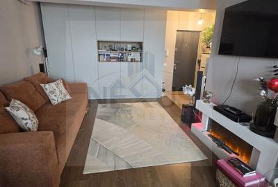 Apartament cu 2 camere decomandat, mobilat în Sud