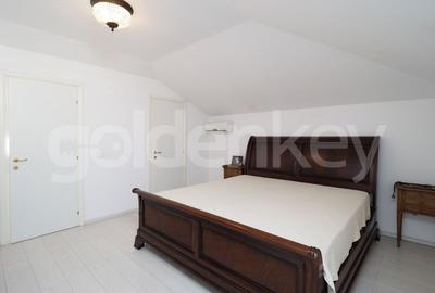 Vila cu finisaje moderne in complex rezidential - 23