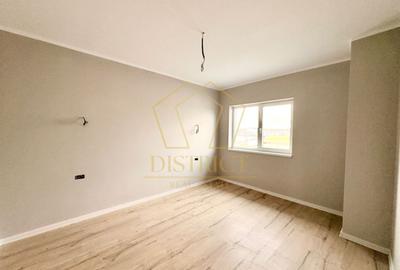 Duplex cu 4 camere, despărțit prin camera tehnica | Mosnita Veche - 11