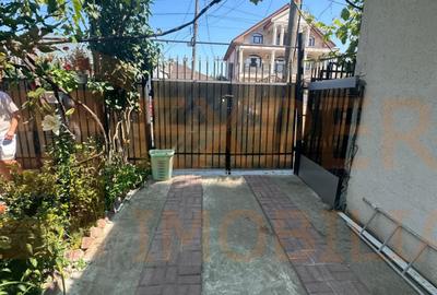 Casă de vânzare în Viile Noi – Anda, Constanța | 2 corpuri | Teren 240 mp - 6