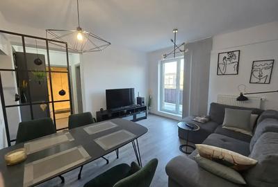 Apartament cu 2 camere semidecomandat, mobilat în Theodor Pallady