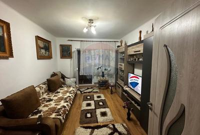 Apartament cu 2 camere decomandat, mobilat în Ultracentral