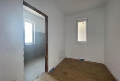 Duplex 5 camere separat prin CT Mosnita Noua - 11