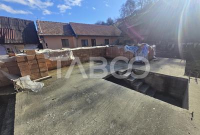 Teren de vanzare 436mp intravilan si fundatie cu proiect casa Rasinari - 1