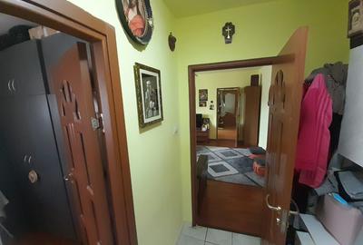 Apartament 3 camere semidecomandat, zona Big - 14