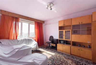 Apartament cu 3 camere decomandat în Rogerius