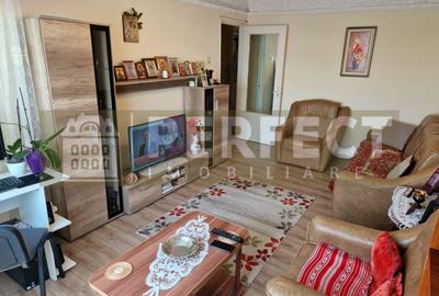 Apartament 3 camere, et 4/4, 9 Mai - Prislop - 59000 euro