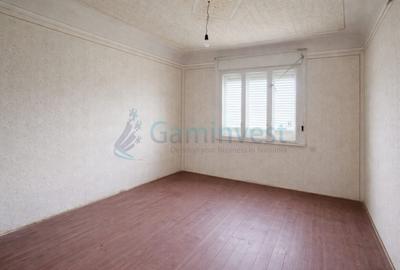 Casa cu teren de 1350 mp de renovat in Gepiu, la 18 km de Oradea - 3