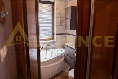 Casa Individuala - 766mp - Piscina si foisor- 7 camere 7 bai - 19