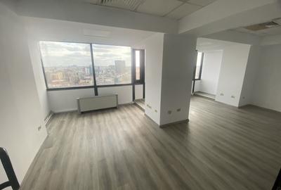 Birouri Clasa A 554mp | Universitate | Etaj 13 - 2