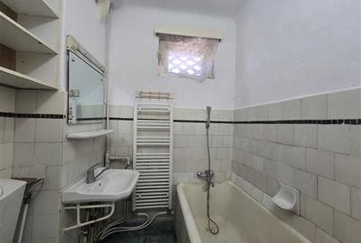 Apartament de vanzare ultracentral Bacau, etaj 1, pozitie premium - 10