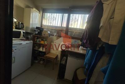 Spatiu comercial cabinet | centrala proprie | investitie | zona excelenta | - 3
