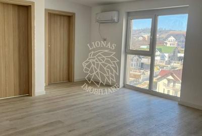 Apartament cu 3 camere semidecomandat în Nord