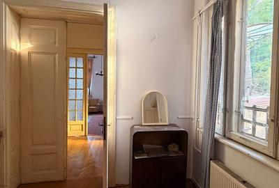 URGENT!, VILA SINGUR CURTE, POZITIE PE COLT, GARAJ, NEGOCIABIL - 6