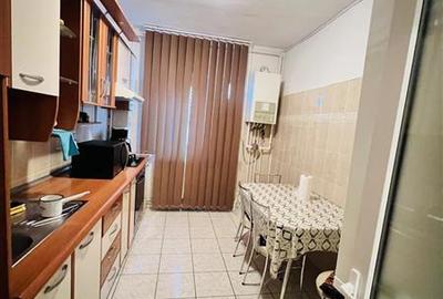 Apartament 2 camere decomandat bloc vila Racadau - 3