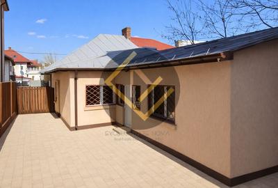Apartament in Casa Alba Iulia Decebal singur curte doua intrari - 1