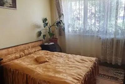 De vânzare apartament 3 camere decomandat - 3