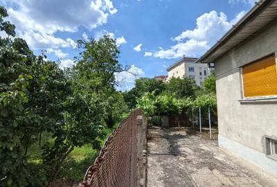 Teren Intravilan 821 mp-front stradal 21 ml, Soarelui-Complex-Spitalul judetean - 2