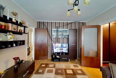 0 COMISION 3 Camere 64 mp 1 balcon etaj 2 Metrou Obor Colentina Calea Mosilor - 14