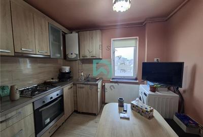 Apartament 2 camere,  Spitalul Judetean, etaj intermediar, renovat - 9