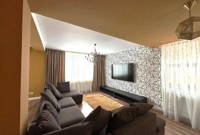 Casă individuală cu 7 camere în Corbeanca