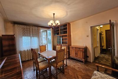 Apartament exclusivist cu garaj si boxa-decomandat--2 balcoane,zona Cuza Voda - 8