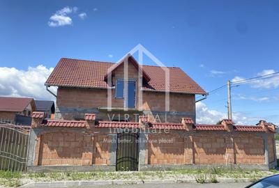 Casa individuala de vanzare in Cristian cu 5 camere de 112 mp - 1