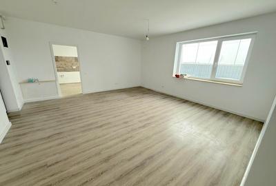 Apartament cu 2 camere decomandat în Metalurgiei