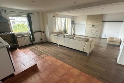 BD.DECEBAL - CENTRAL, Apartament cu 3 camere decomandate - 90 mp- etaj 4/4, - 8