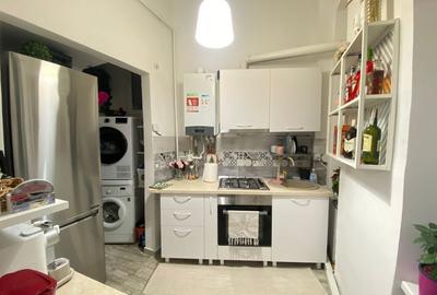 Apartament 2 CAMERE – Renovat Complet , Zona Calea Victoriei V9 - 1