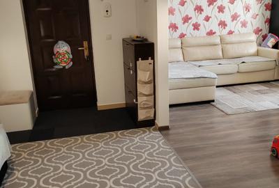 Apartament cu 2 camere decomandat în Theodor Pallady