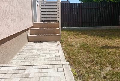 Apartament cu 3 camere decomandat în Popas Păcurari