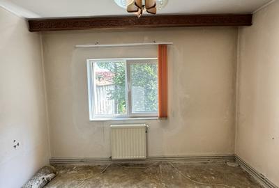 Apartament 3 camere si 2 bai de vanzare, str. Tipografilor, Nord Bacau - 18