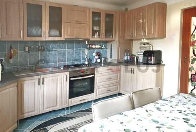 Casă individuală, 5 Camere, Teren  736mp. Garaj, Sânnicoară!! - 1