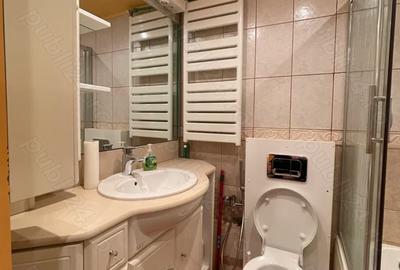 1 Decembrie 1918, Theodor Pallady, centrala proprie, etaj 3/4 - 4