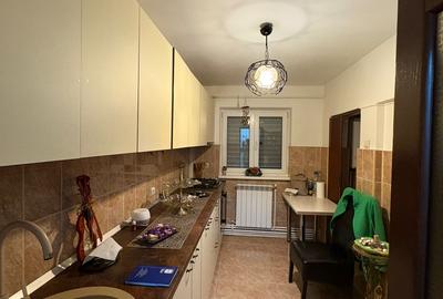 Apartament cu 2 camere decomandat, mobilat în Gară