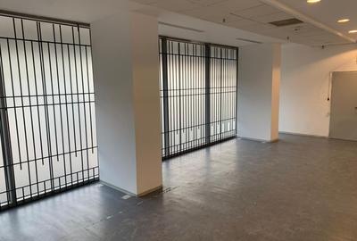 Spațiu comercial de închiriat – Parter | 686 mp - 4