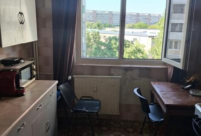 Vânzare apartament 2 camere Titan Faur Poarta 4 Piața Minis - 4