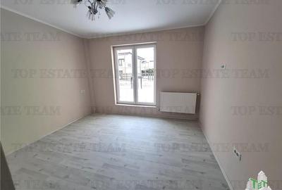 For Sale/Villa Family/Complex Privat/Lac/Crevedia - 9