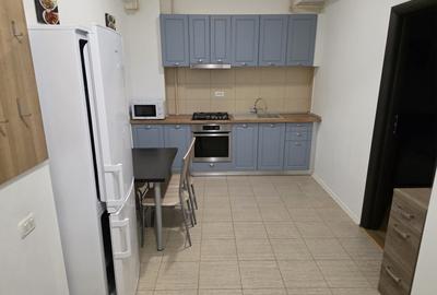 Apartament cu 2 camere decomandat, mobilat în Roșu