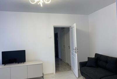 Proprietar  , vând Apartament ultracentral  complet renovat  gata pentru mutare - 4
