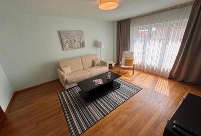 Apartament cu 3 camere decomandat, mobilat în Dorobanților