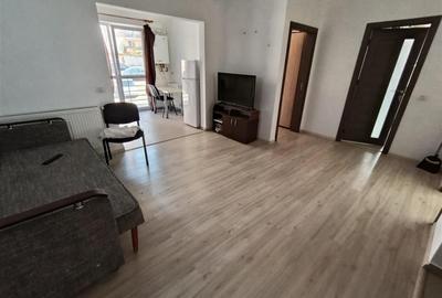 Apartament cu 3 camere semidecomandat în Valea Lupului