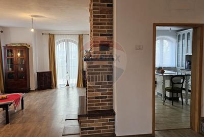 Casă / Vilă de lux, Scheia, Suceava - 35