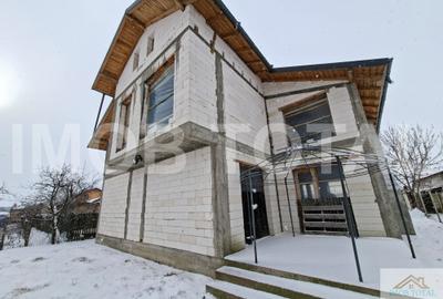 Casa P+1, la rosu, Bradu , 7 km de pitesti - 8